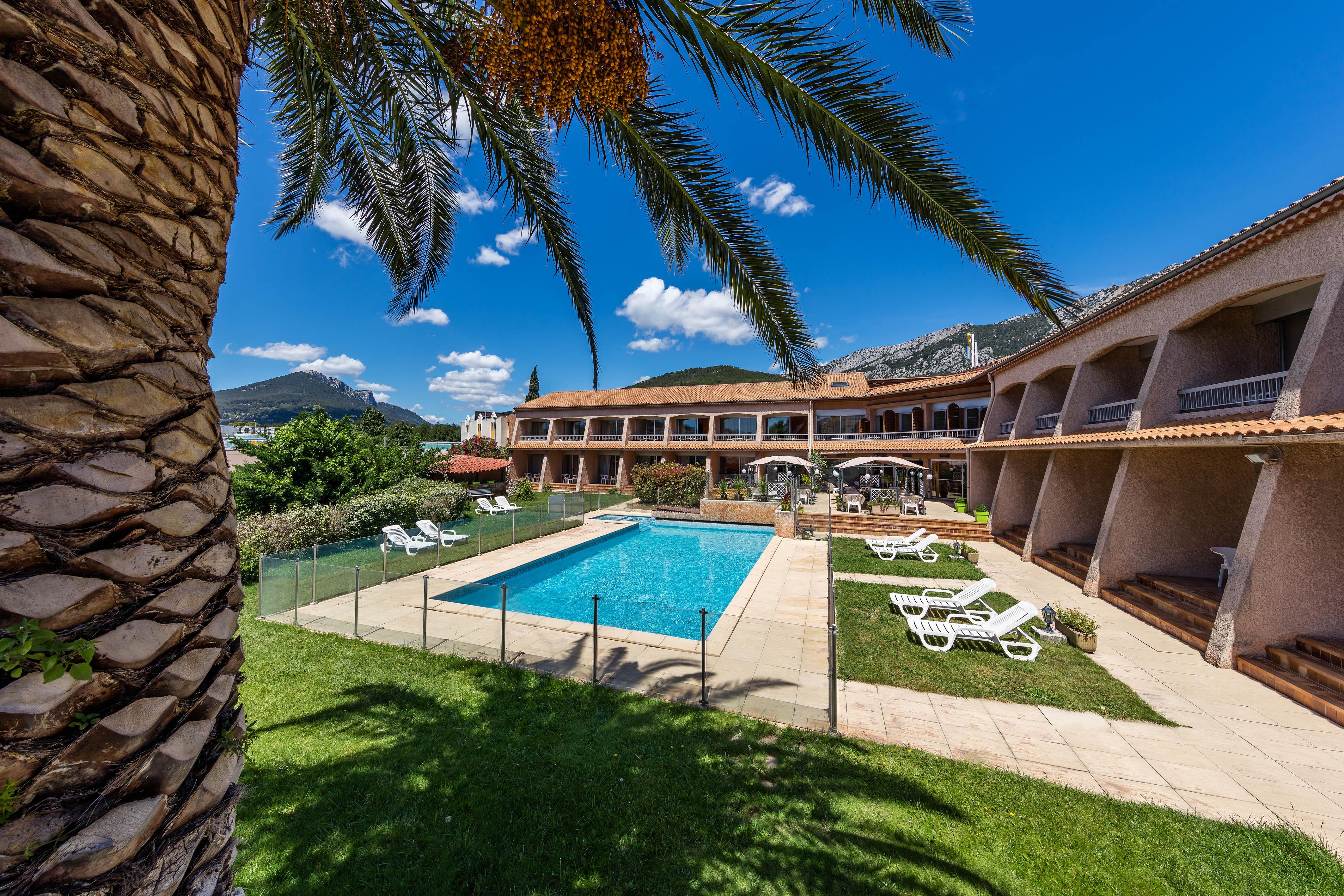 Noemys Toulon La Valette - Hotel Restaurant Avec Piscine Kültér fotó