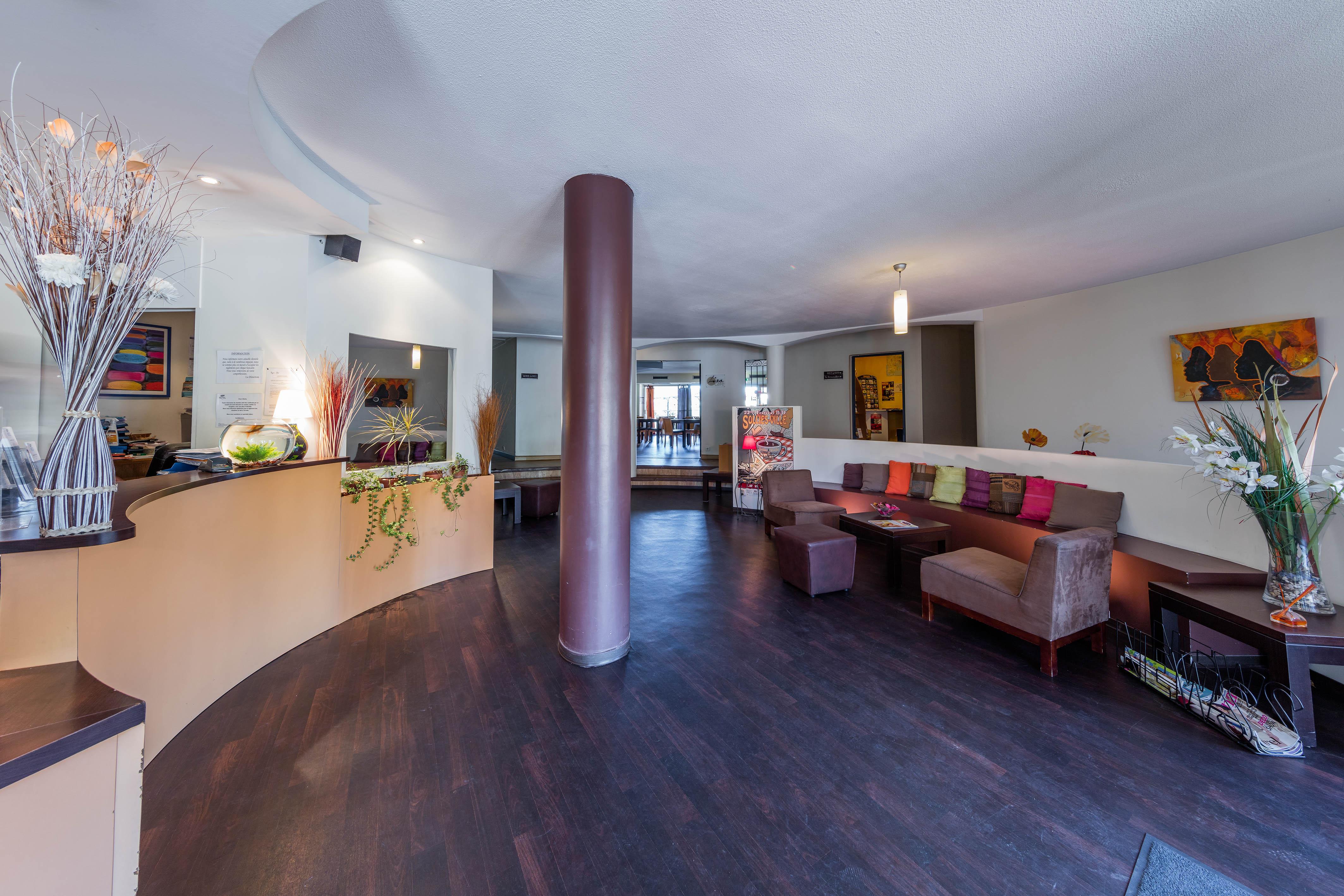 Noemys Toulon La Valette - Hotel Restaurant Avec Piscine Kültér fotó