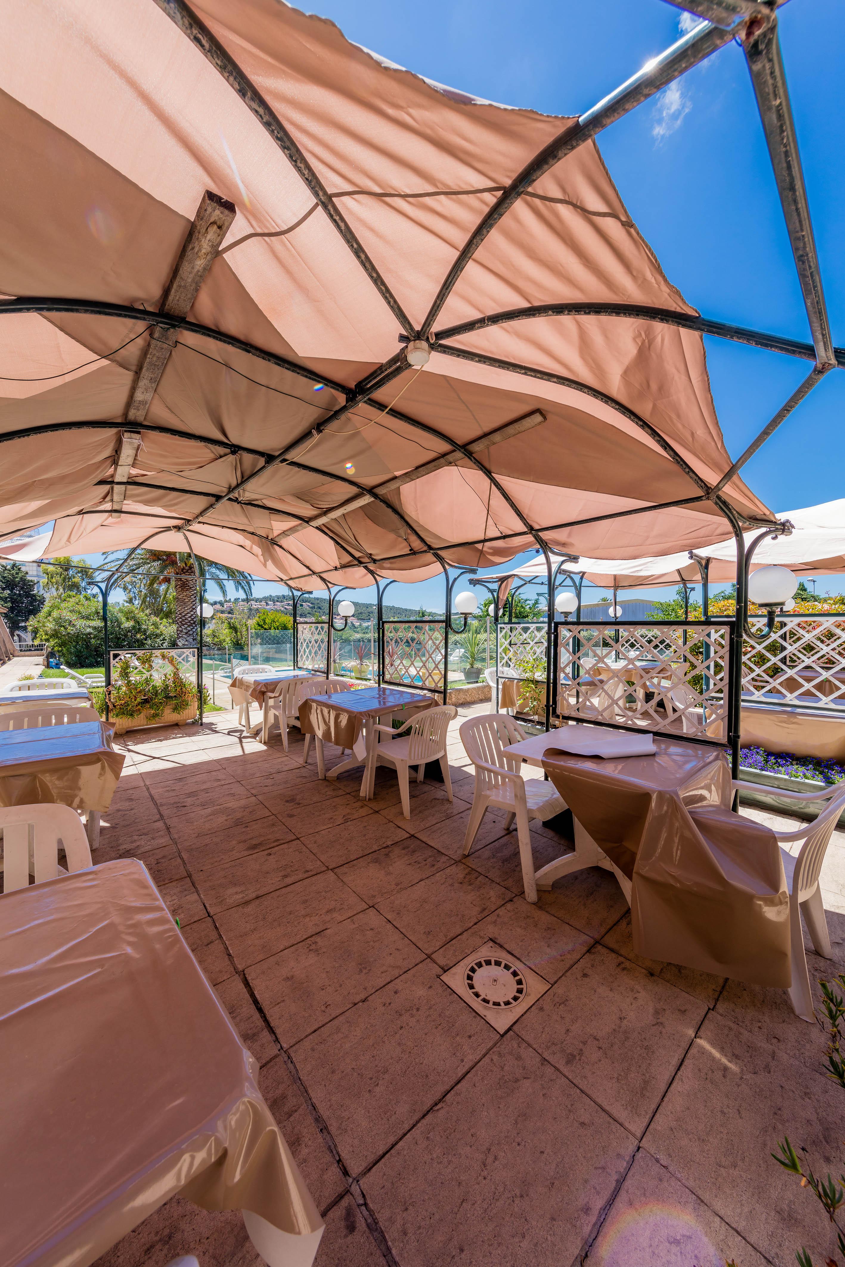 Noemys Toulon La Valette - Hotel Restaurant Avec Piscine Kültér fotó